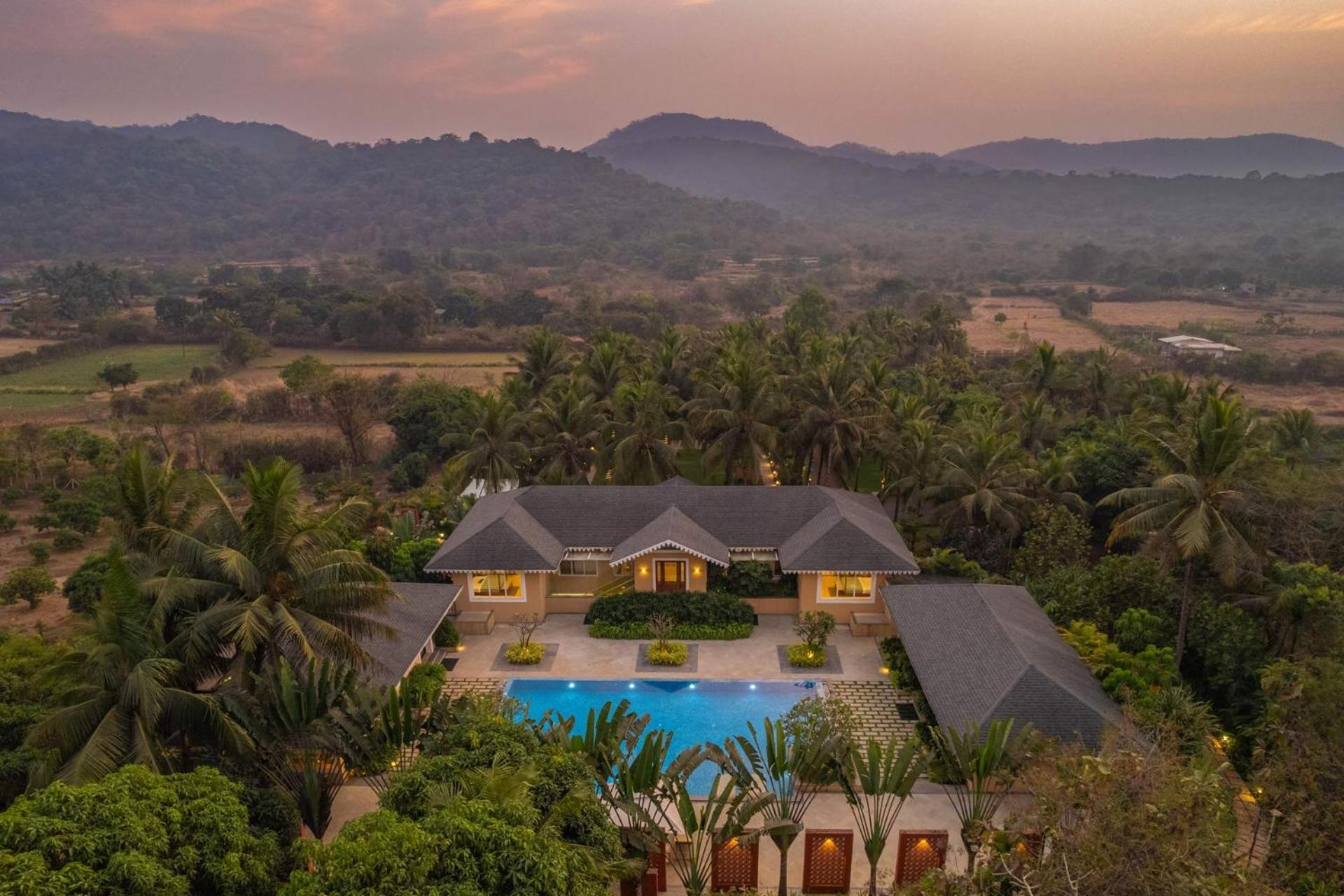 Stayvista At Amara Villa Luxury Collection With Private Pool & Gazebo Alibag Luaran gambar